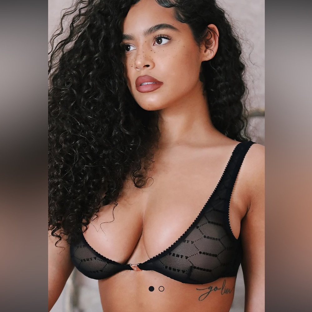 Fenty Savage Flocked Logo Bralette